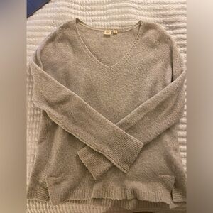XS Gap Oversized Soft Sweater